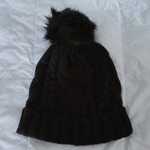 Gap Black Cable Knit Beanie w/ Pom Pom S/M